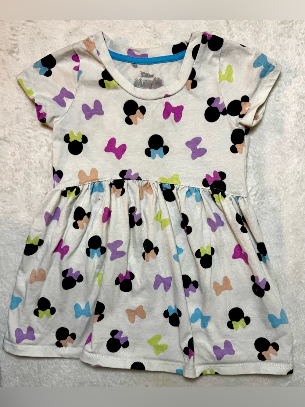Disney 3T White Minnie Mouse Bow Print Casual Dress in Multicolor